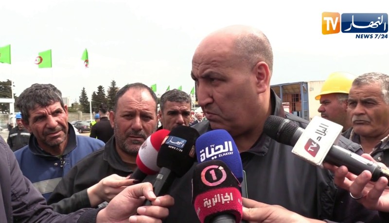 حسان حمّار : “الفاف والرابطة هم من رفضوا تأجيل مباراتنا أمام شباب قسنطينة”