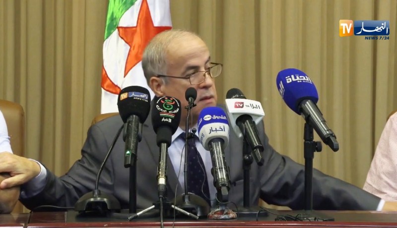 كريم يونس: “الناس لي راهم يسبو فينا ربي يسمحلهم”