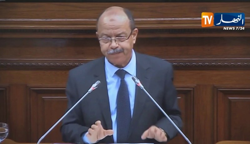 وزير العدل “بلقاسم زغماتي” يرد على أسئلة وإنشغالات أعضاء مجلس الأمة