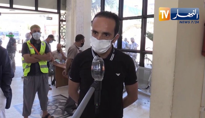 البليدة: الشروع في عملية توزيع منحة 10 آلاف دج للناقلين وسط إجراءات وقائية