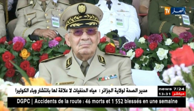 الفريق أحمد قايد صالح في زيارة عمل  إلى الناحية العسكرية الثانية  يوم غد