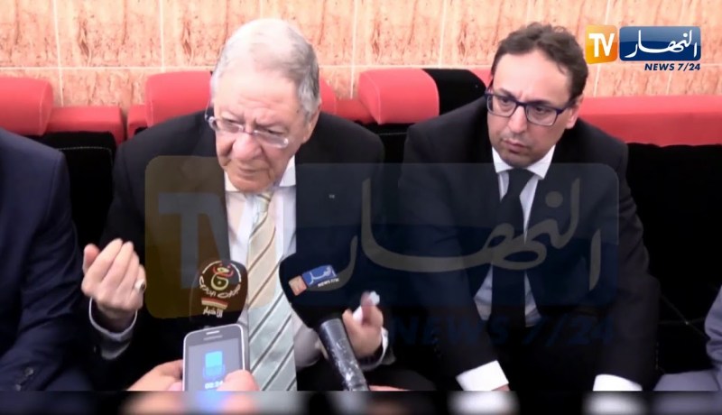 ولد عباس.. بوحجة لوكان عنده شرف لقدم استقالته