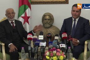 ندوة صحفية عقب لقاء معاذ بوشارب بعبد العزيز بلخادم بمقر الأفلان