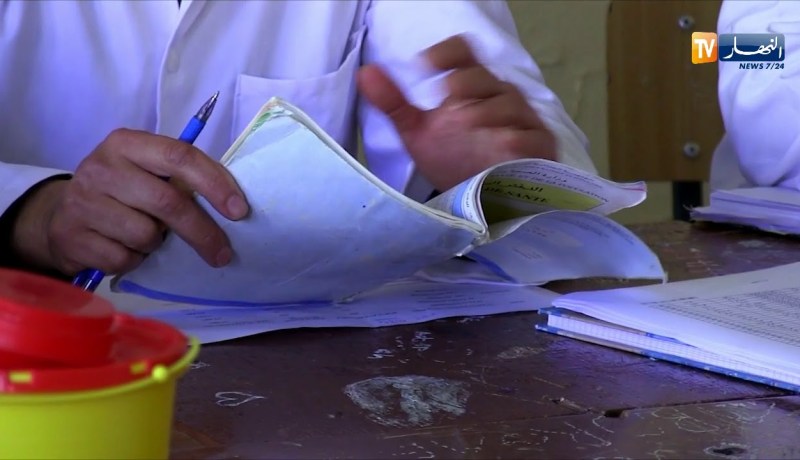 صحة/ مراقبة التلاميذ بالمدارس بداية من الأسبوع القادم بسبب “البوحمرون”