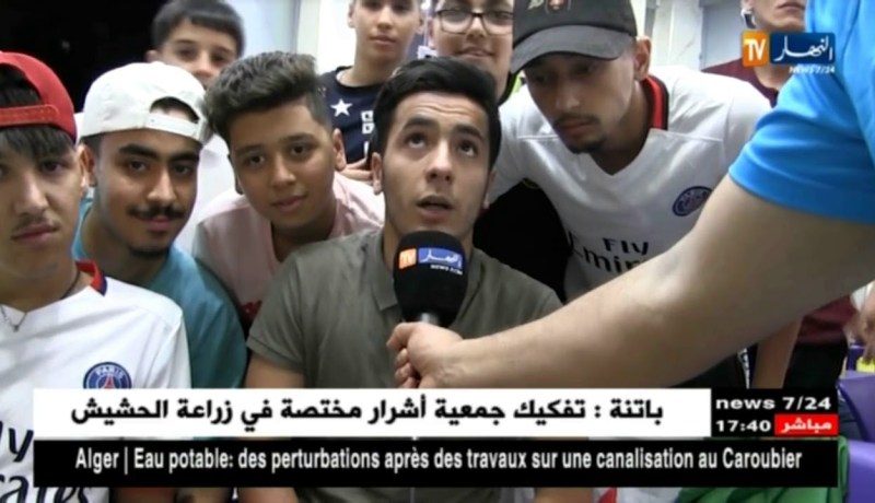 الجماهير الجزائرية تبدي أسفها على الخسارة المُرة للمنتخب التونسي