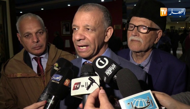 بن قرينة: “نتطلع لقانون أحزاب جديد يؤسس عائلات سياسية كبرى”