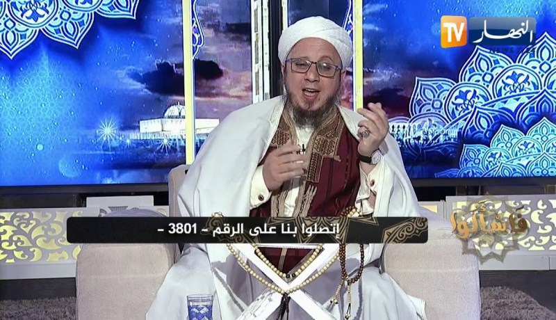 فاسألوا: أحكام سجود السهو .. نقصانا وزيادة ؟