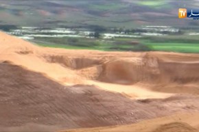 الشيخ النوي: كارثة بيئية بتموشنت.. أرض فلاحية ما خلاو فيها والو