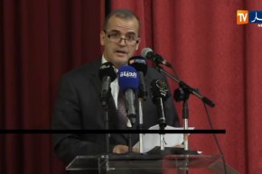 وزير التجارة: “أخذ ملاحظات الخبراء بالنسبة للوشات ورفعها إلى الحكومة”