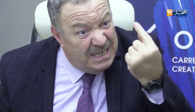 ثقافة/ أوندا ترد بالوثائق على موزع الفنان العالمي إيدير