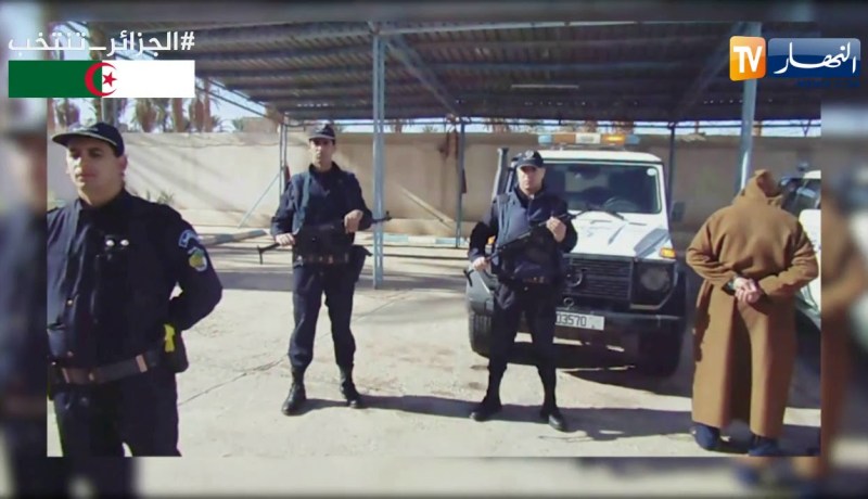 غرداية: حجز 14 كلغ من المخدرات والقطع الأثرية