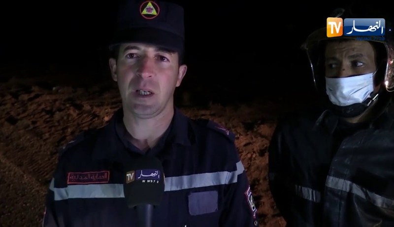 البيض: وفاة شخصين وجرح 5 آخرين في حادث إصطدام بين 3 سيارات