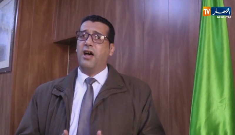 معسكر/ نزع تجهيزات النافورة بساحة العيش معا بسلام بسبب عدم مطابقتها لدفتر الشروط