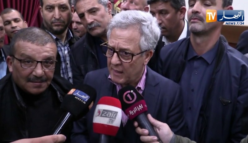 سياسة: صديق شهاب يدعو لإعادة النظر في قيادة الأرندي إستجابة لمطالب الشعب