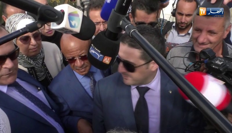 مواطنون يستغيثون ويستنجدون بزوخ..ماعندناش مستوصف شوفو لحالتنا