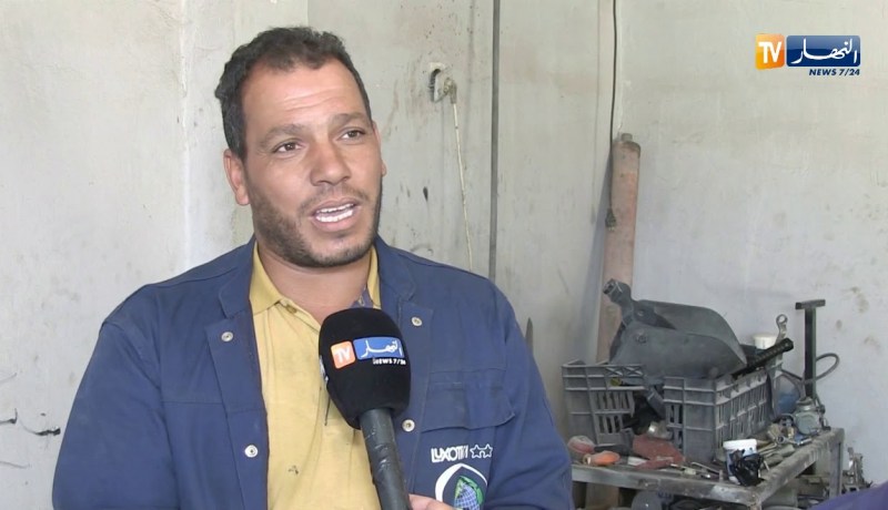 الوادي/ هكذا إبتكر محمد حاوية لجمع النفايات ذات تحكم عن بعد