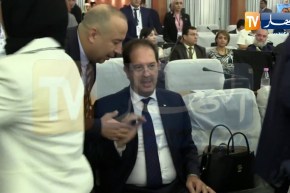 بيراف غاضب من إجلاسه في الصف الثاني خلال أشغال اللّجنة التقنية المختصة للشباب والرياضة والثقافة