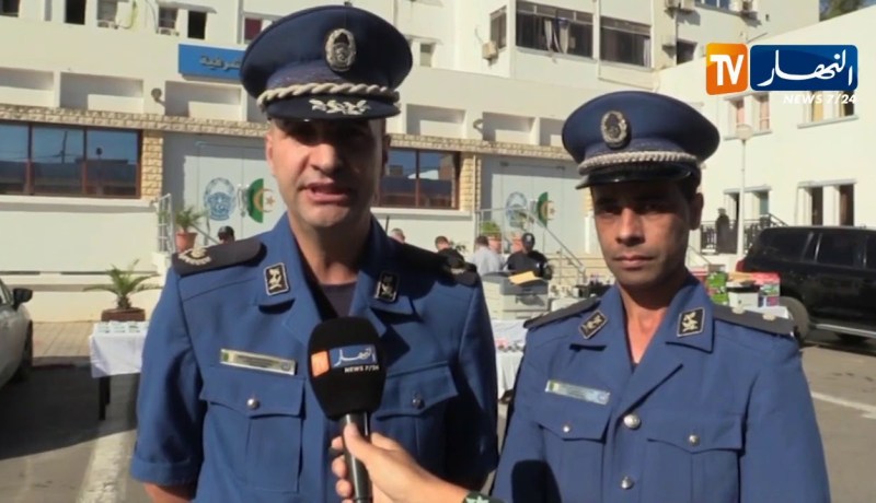 وهران/ تفكيك شبكة وطنية مختصة في التزوير