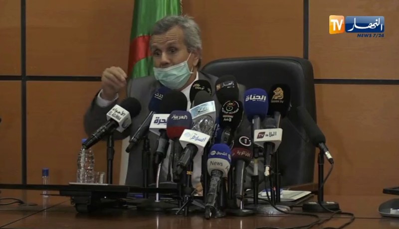 “وزير الصحة :” هناك خطر والمستقبل قد يكون أخطر بكورونا