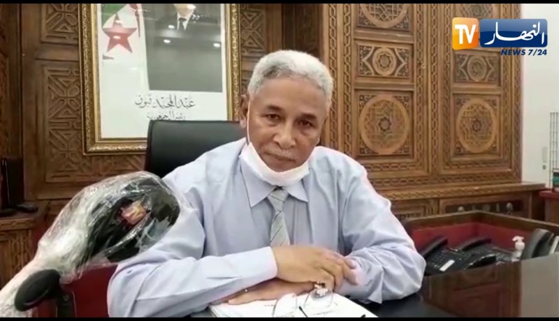 والي بسكرة  يعلن ان الخواص يضعون فندقين وعيادة خاصة تحت تصرف السلطات لمكافخة جائحة كورونا
