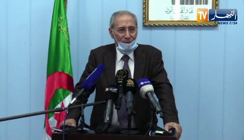 رئيس الجمهورية ينهي مهام وزير النقل “لزهر هاني” وتكليف “فاروق شيالي” بمهام الوزارة بالنيابة