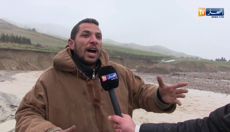 المدية: إرتفاع منسوب مياه واد سغوان وإنهيار الطريق يزيد من عزلة سكان قرية العلالمة