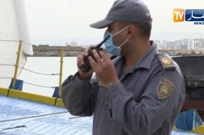 عودة باخرة طارق إبن زياد من مرسيليا محملة بسيارات الجزائريين