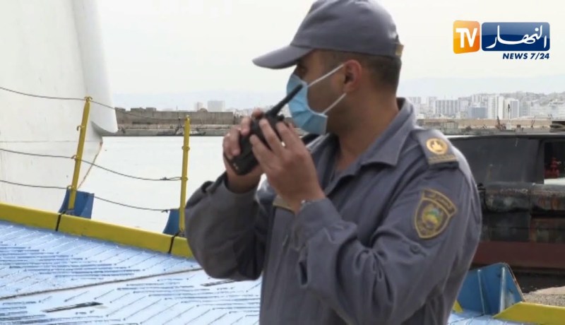عودة باخرة طارق إبن زياد من مرسيليا محملة بسيارات الجزائريين