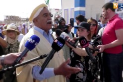 شاهد ..شاعر يمدح الرئيس بوتفليقة في أبيات شعرية