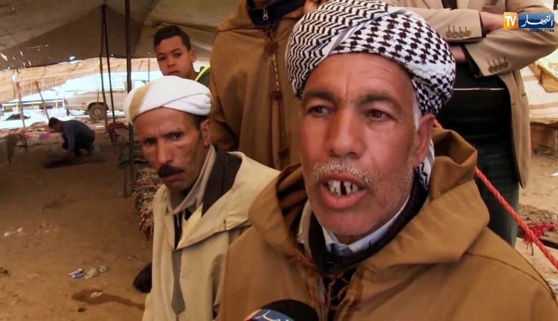 تيارت: المقاهي التقليدية.. فرصة لقضاء المواطنين لحوائجهم