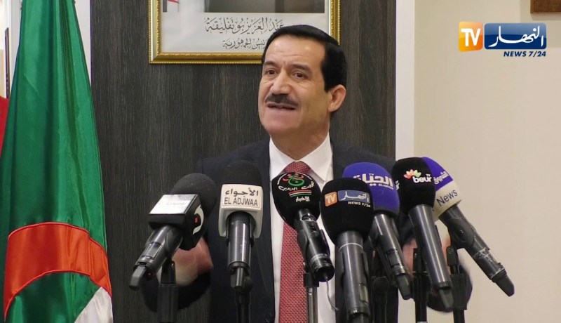 عمار غول: الجزائر ليست في أزمة سياسية والإنتخابات الرئاسية ستقام في موعدها