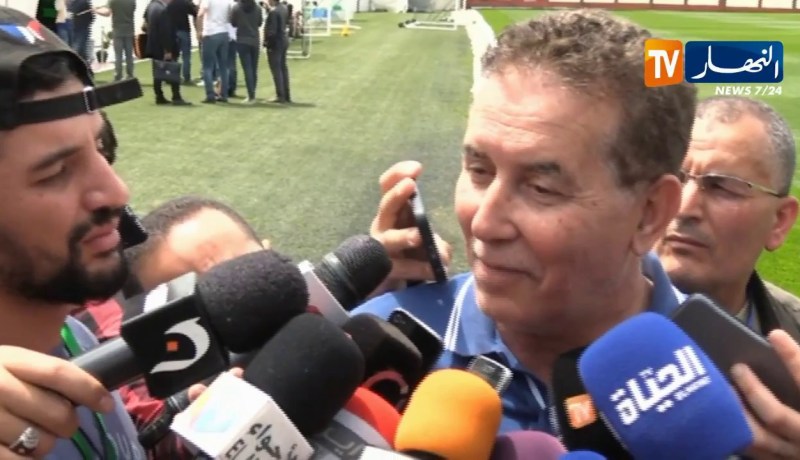سرار : ” الإتحاد الجزائري يركّز على البطولة الوطنية ولا يركّز على المنتخبات !! “