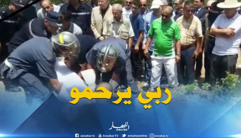 شاهد جنازة مصطفى تونسي شقيق العقيد الراحل علي تونسي بمقبرة العالية