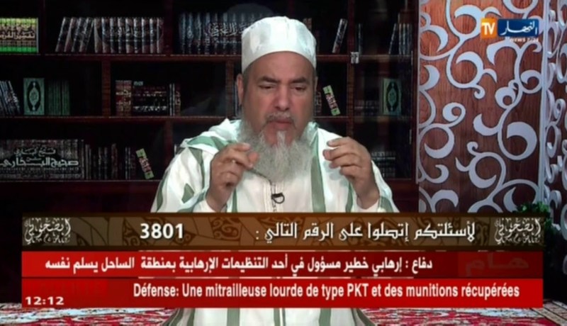 الشيخ شمس الدين:أهل الصفة كانوا مجاهدين ومسلمين “مارقدوش” في قاعة الصلاة