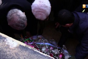 العاصمة/ وزير العمل يلتزم بتعزيز الحوار مع النقابات في ذكرى إغتيال “بن حمودة”