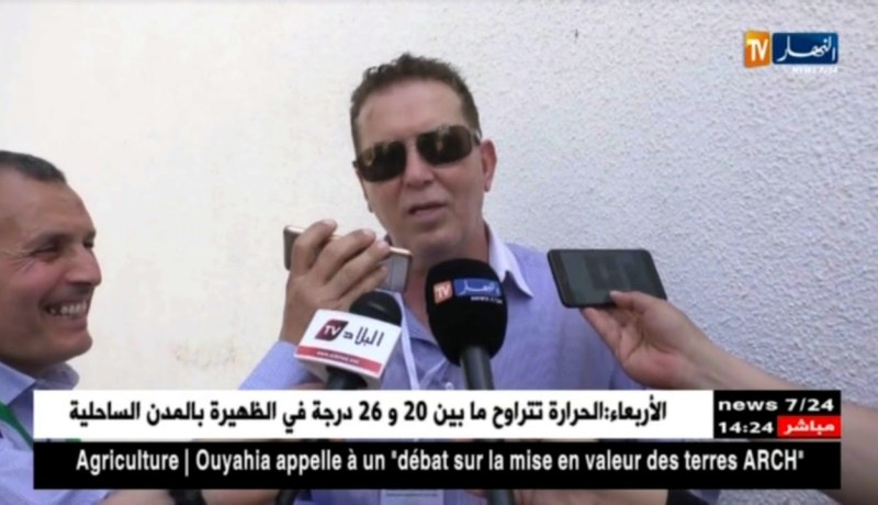 حكيم مدّان  : ” رانا هنا باش نسمعوا النصائح ونخدموا الكرة الجزائرية !! “