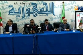 وزير الإتصال يدعو الصحفيين إلى نقل المعلومة من مصدرها