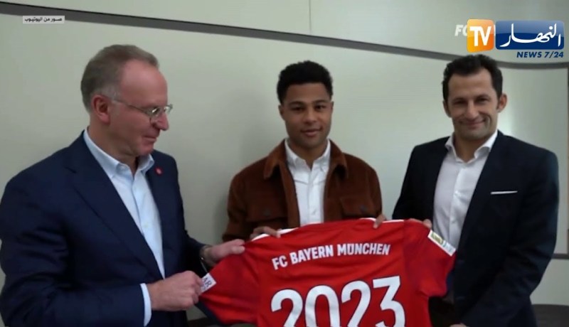 إدارة البافاري تمدد عقد لاعبها سيرجي غنابري إلى غاية جوان 2023