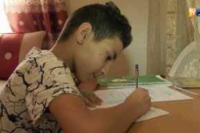 ميلة: أيوب عماد الدين..آخر مراجعاته قبل إنطلاق إمتحان شهادة الإبتدائي