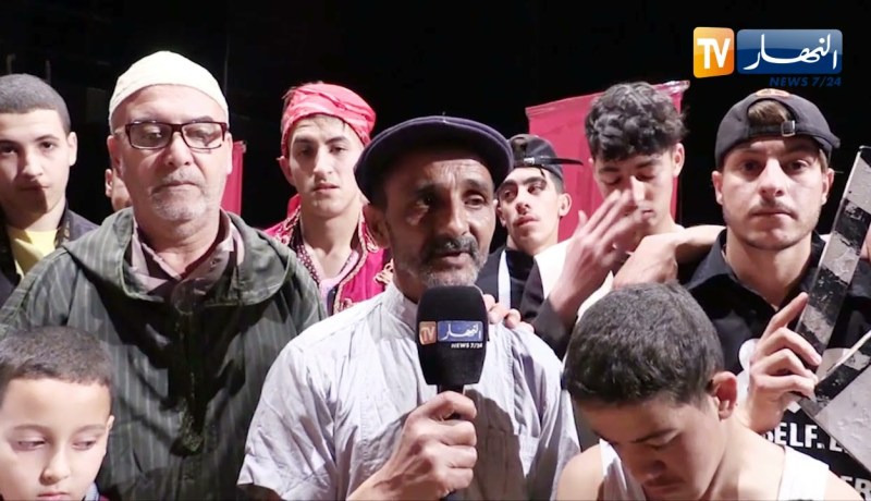 معسكر: شباب هواة يحاكون واقع الفن من خلال عرض مسرحية “action”