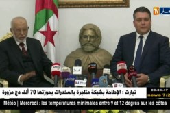سياسة: معاذ بوشارب يستقبل عبد العزيز بلخادم بمقر الأحرار الستة