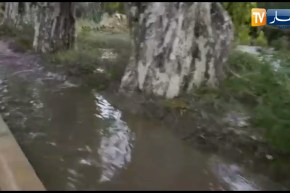 مستغانم: كاميرا النهار ترصد كارثة طبيعية بحي الشوابنية بعد سقوط الأمطار لمدة 03دقائق