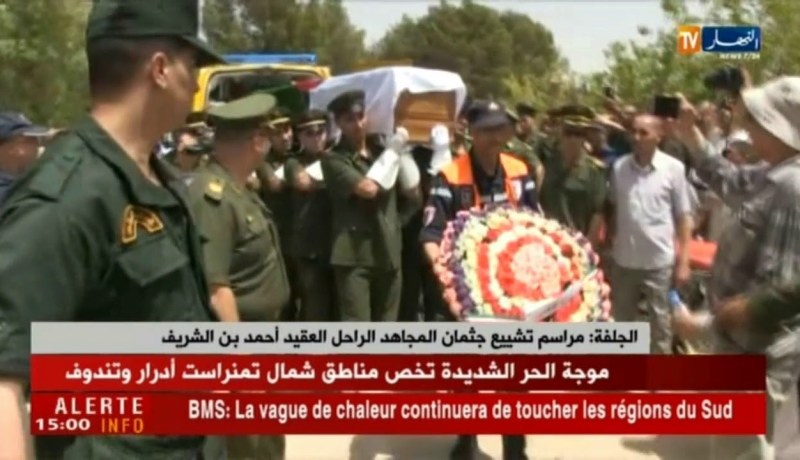 الجلفة: مراسم تشييع جثمان المجاهد الراحل العقيد أحمد بن الشريف