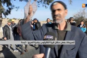 تبسة: سكان قرية الكاليتوس بالمريج يغلقون الطريق بسبب التهميش وإنعدام التنمية