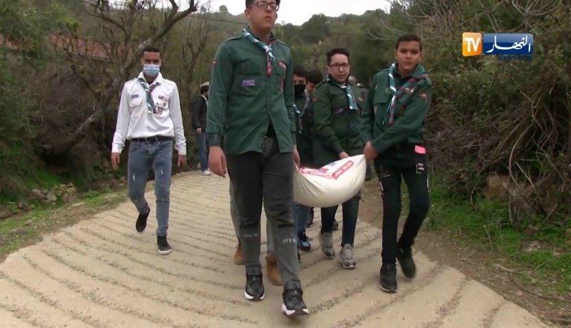 بجايةّ: توزيع 10 طن من القمح اللين على عائلات معوزة بمناطق الظل بأيث مليكش