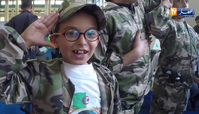 سيلا Vlog: جولة إلى جناح كتب الأطفال.. مطالعة و ترفيه