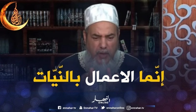 الشيخ شمس الدين: أطفي الضوء في صلاة التراويح ولا تشعلو “كيف كيف”