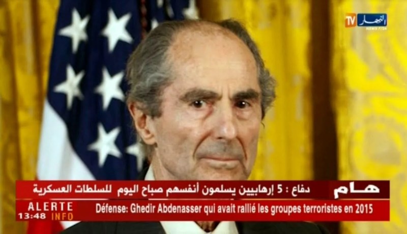 وفاة أحد عمالقة الأدب الأمريكي الكاتب “فيليب روث”