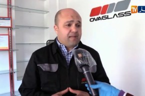 التنقل للمنازل لتصليح زجاج السيارات وتعقيمها مجانا..مبادرة في زمن كورونا