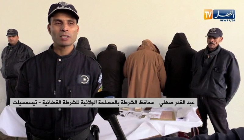 تيسمسيلت: إيقاف شبكة إجرامية مختصة في تهريب وتفكيك المركبات